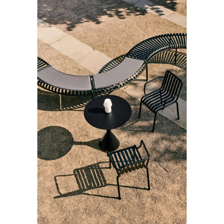 ANTHRA – Black Cone Shaped Outdoor Table