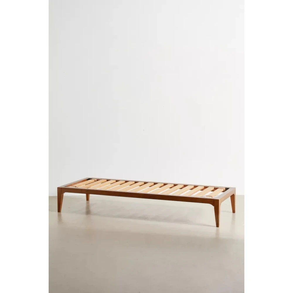 YARA – Classic Victorian Inspired Day Bed