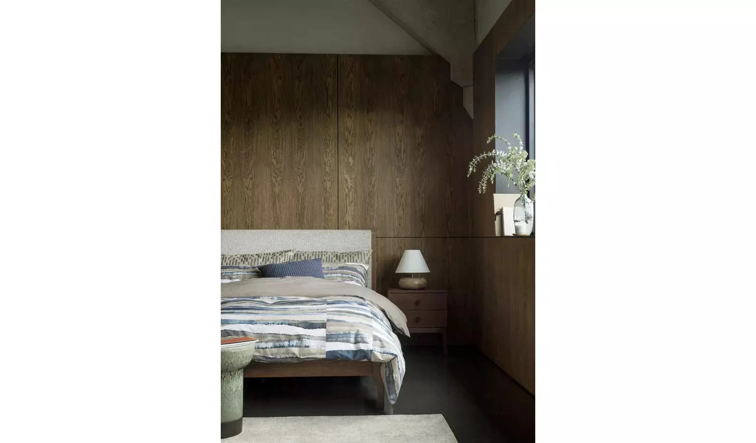 DRUNT – Dark brown Dual Drawer Nightstand