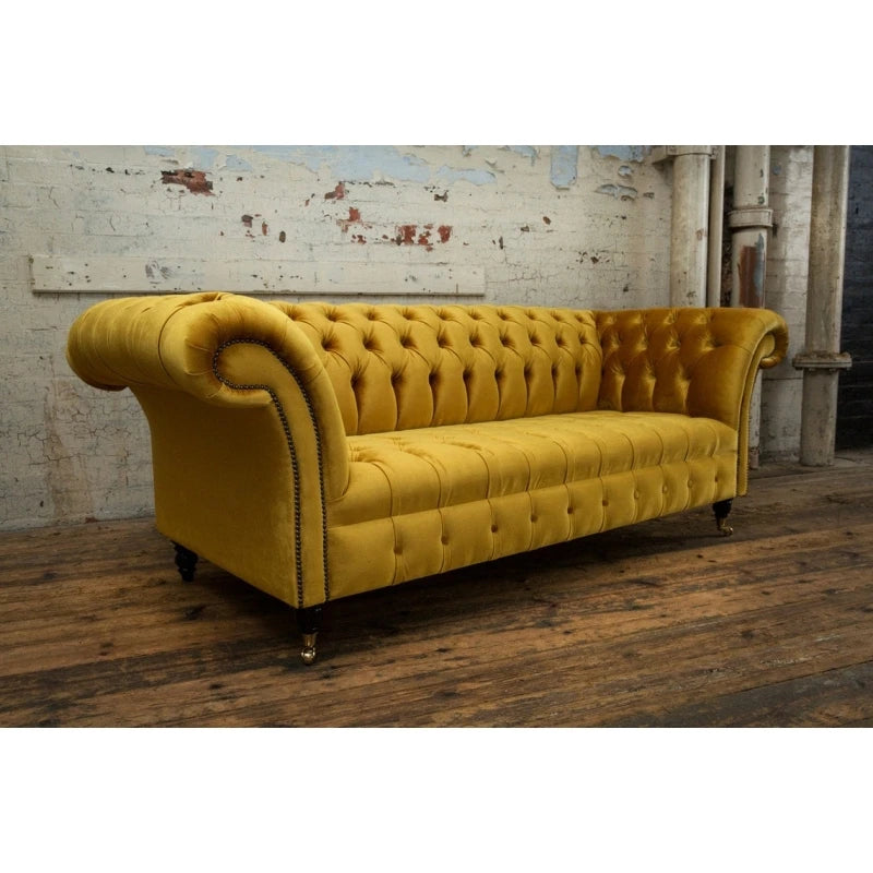 KANABA – Chesterfield Sofa