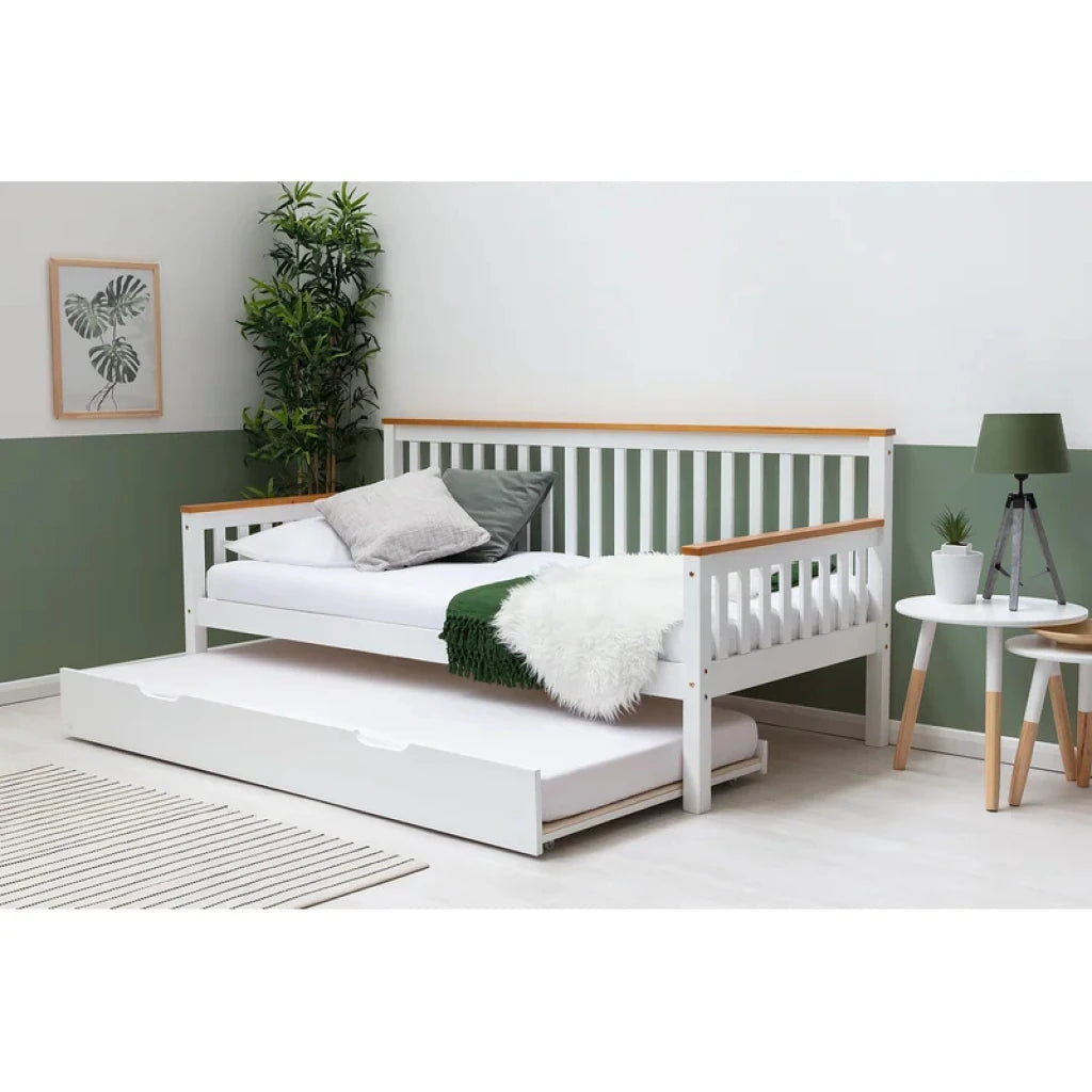RIGBY -White Slat Paneled Daybed