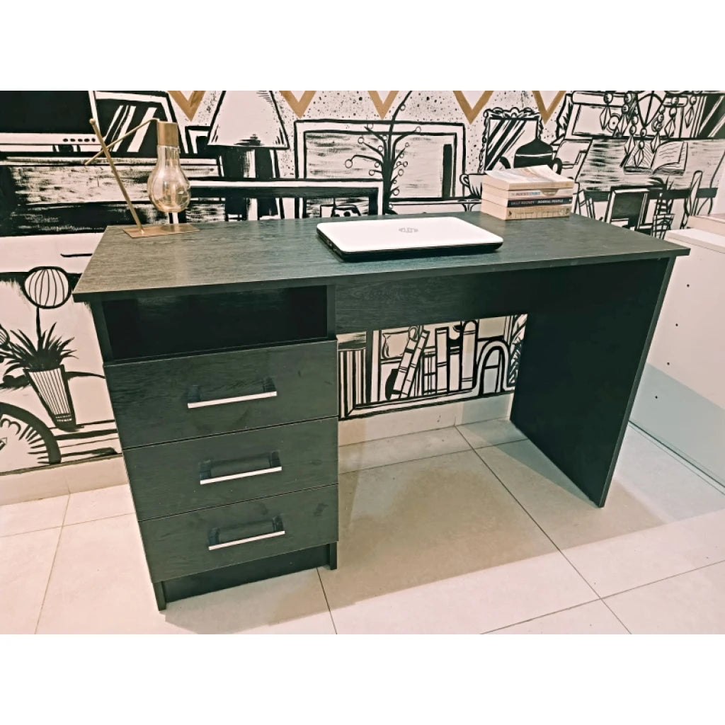 KOL-Textured Black Working Desk