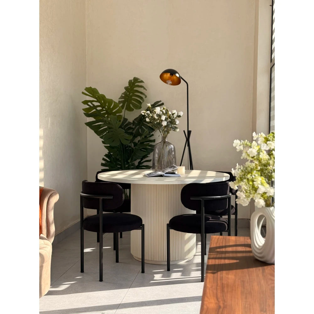 CIRCA – Contemporary Style Four Seater Dining Table Set