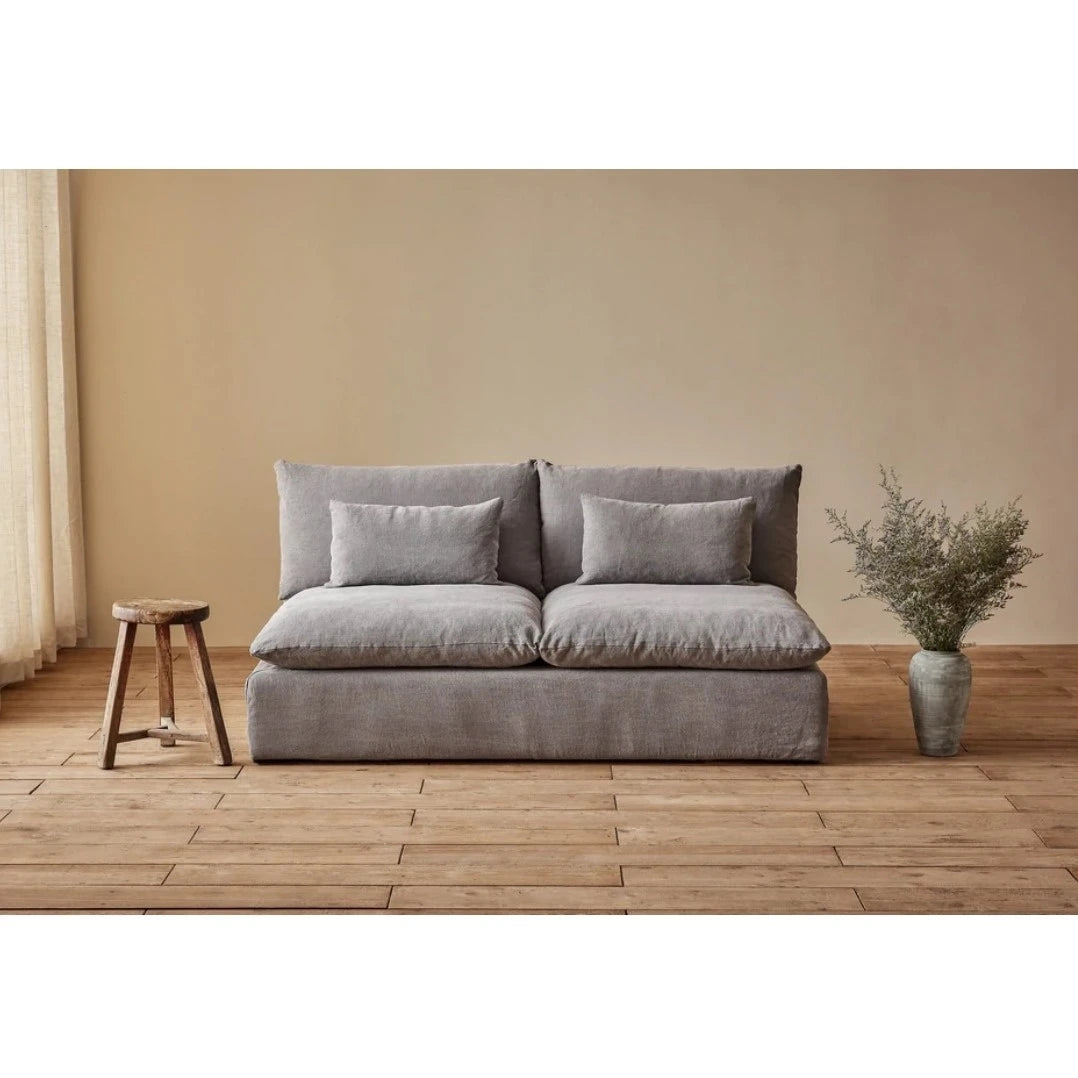 FOSSIL – Two Seater Wide Sofa
