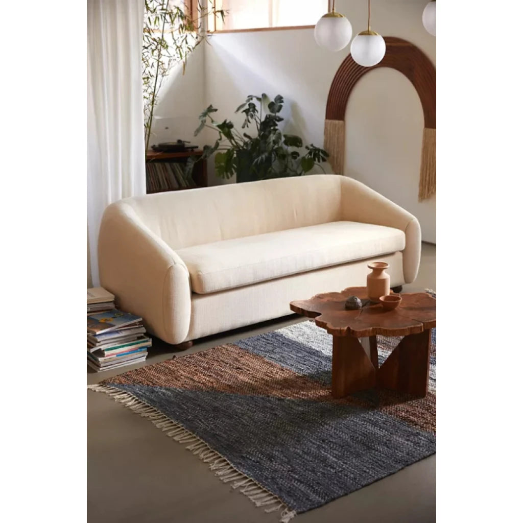 NUR – Modern Curvy Three Seater Sofa
