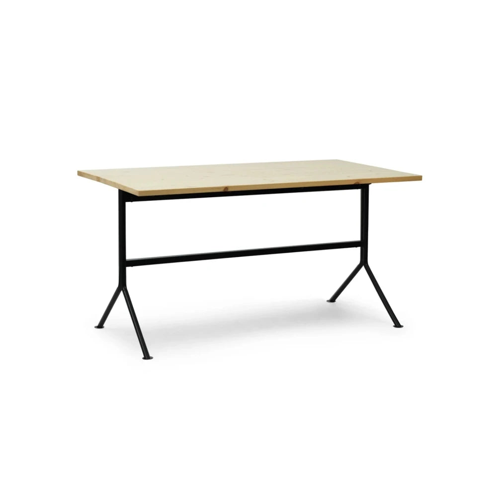 ZENO – Minimal Industrial Desk