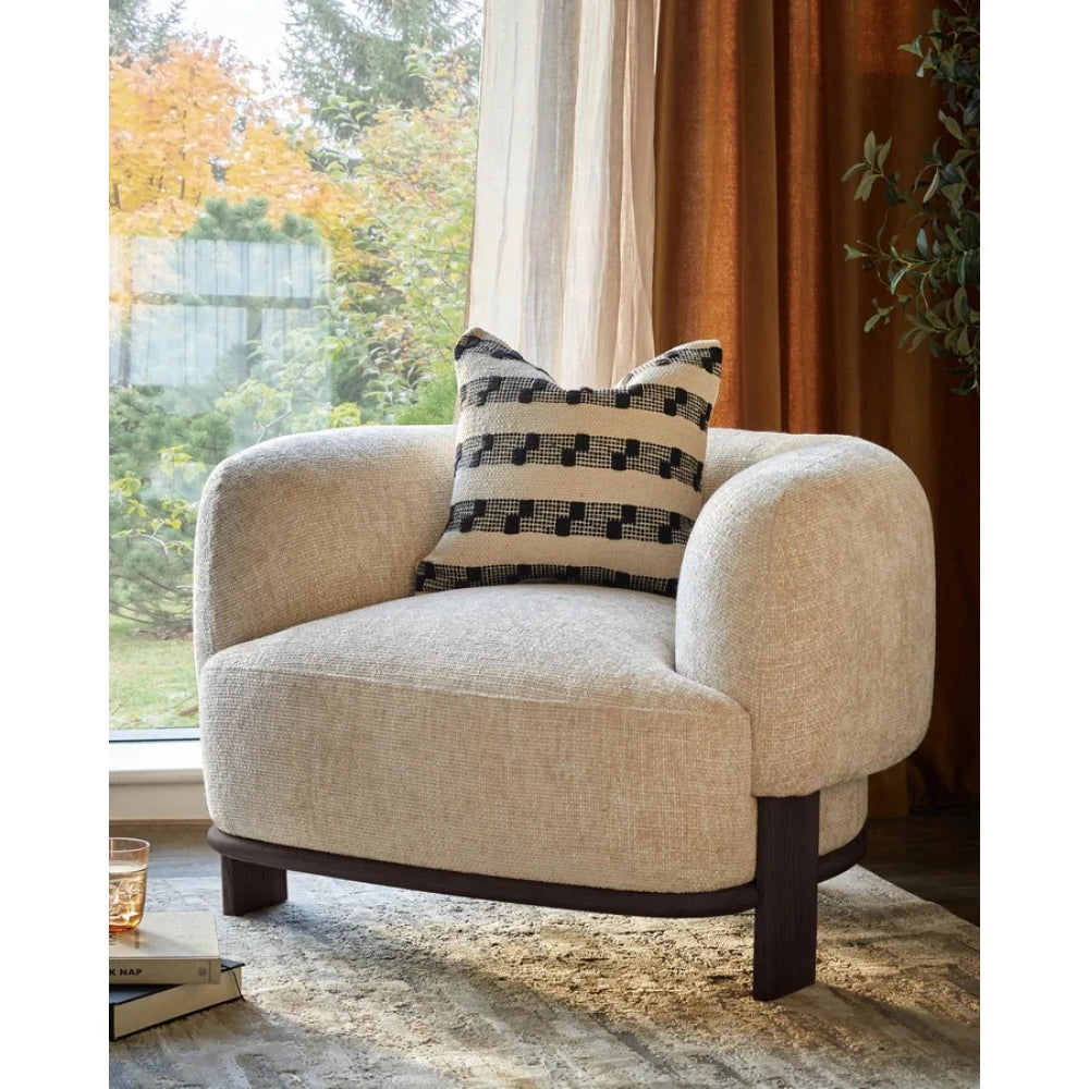 JADE – Sculpted Accent Sofa Chair