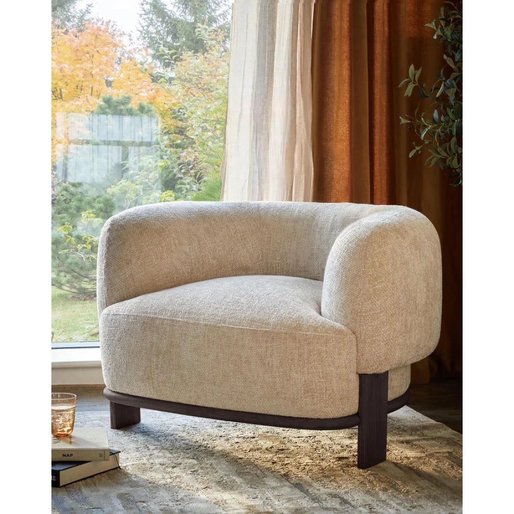 JADE – Sculpted Accent Sofa Chair