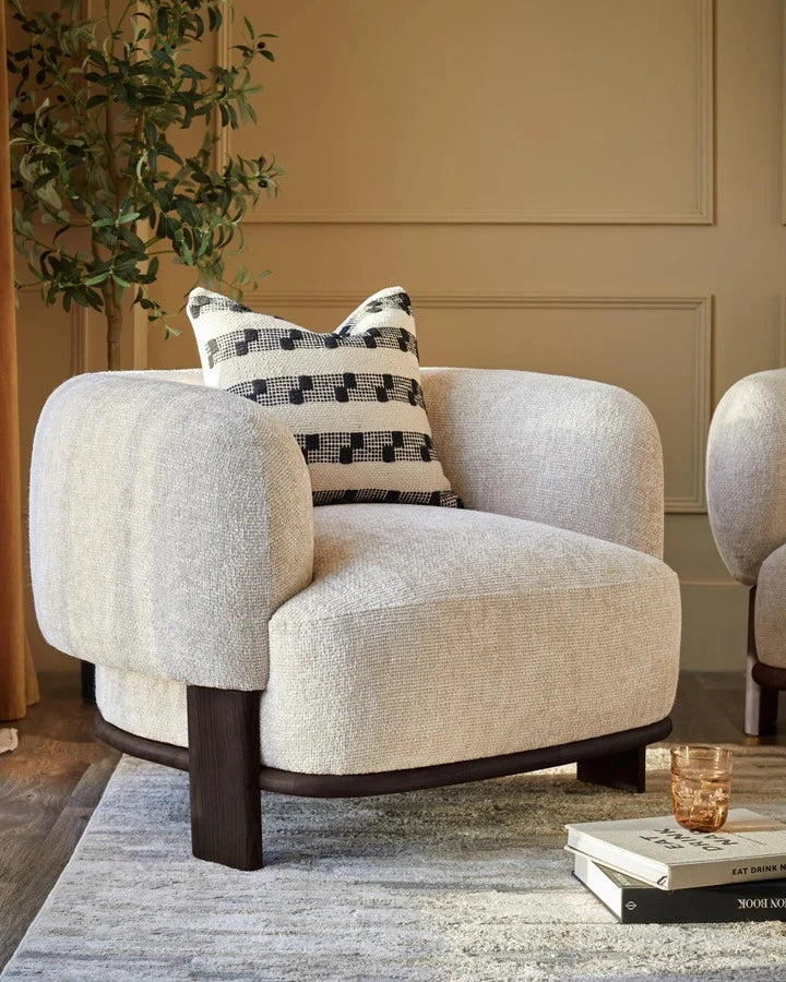JADE – Sculpted Accent Sofa Chair