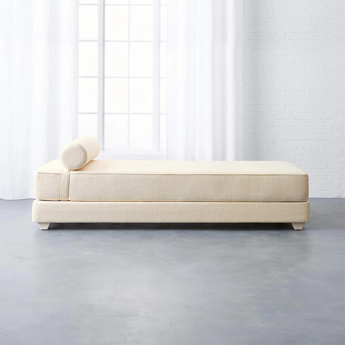 SERANA – Contemporary Daybed with Headrest Pillow