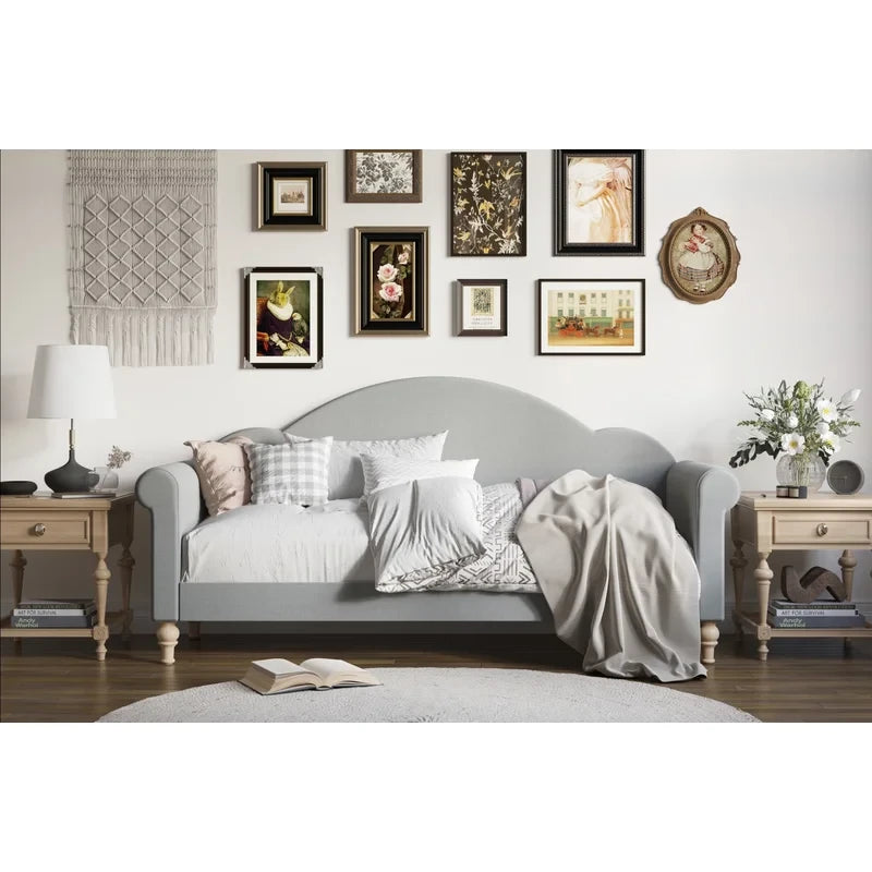ANDREA – Grey Victorian Style Daybed