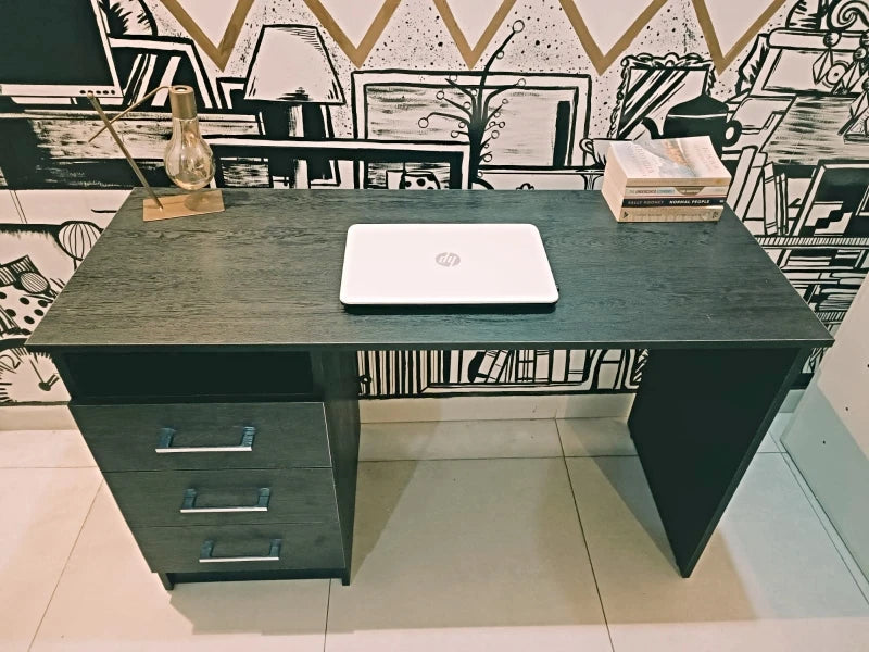 KOL-Textured Black Working Desk