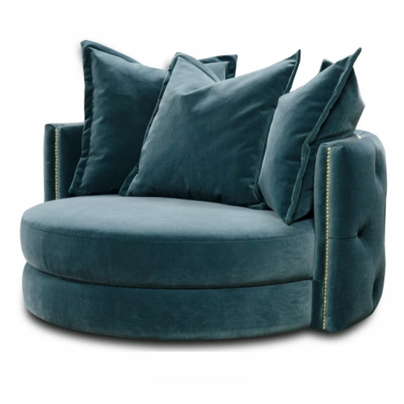 OCEANO – Cuddle Chair With Golden Studding
