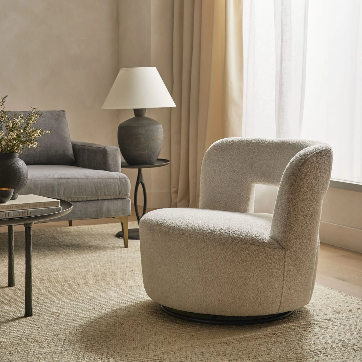 LIA – Swivel Boucle Sofa Chair