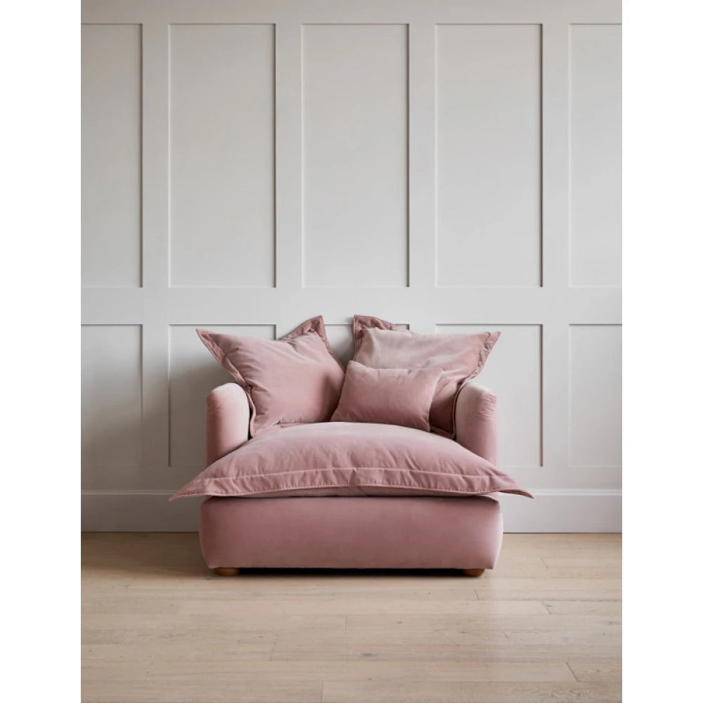 LALEH – Blush Pink Cushioned Love Seat