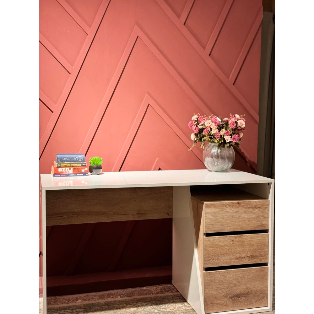 QUERCUS – White & Oak Brown Modern Computer Table