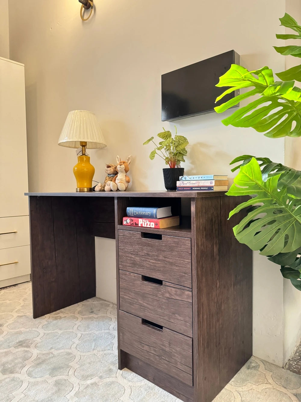 RACLE – Open Shelves & Three Drawer Computer Table
