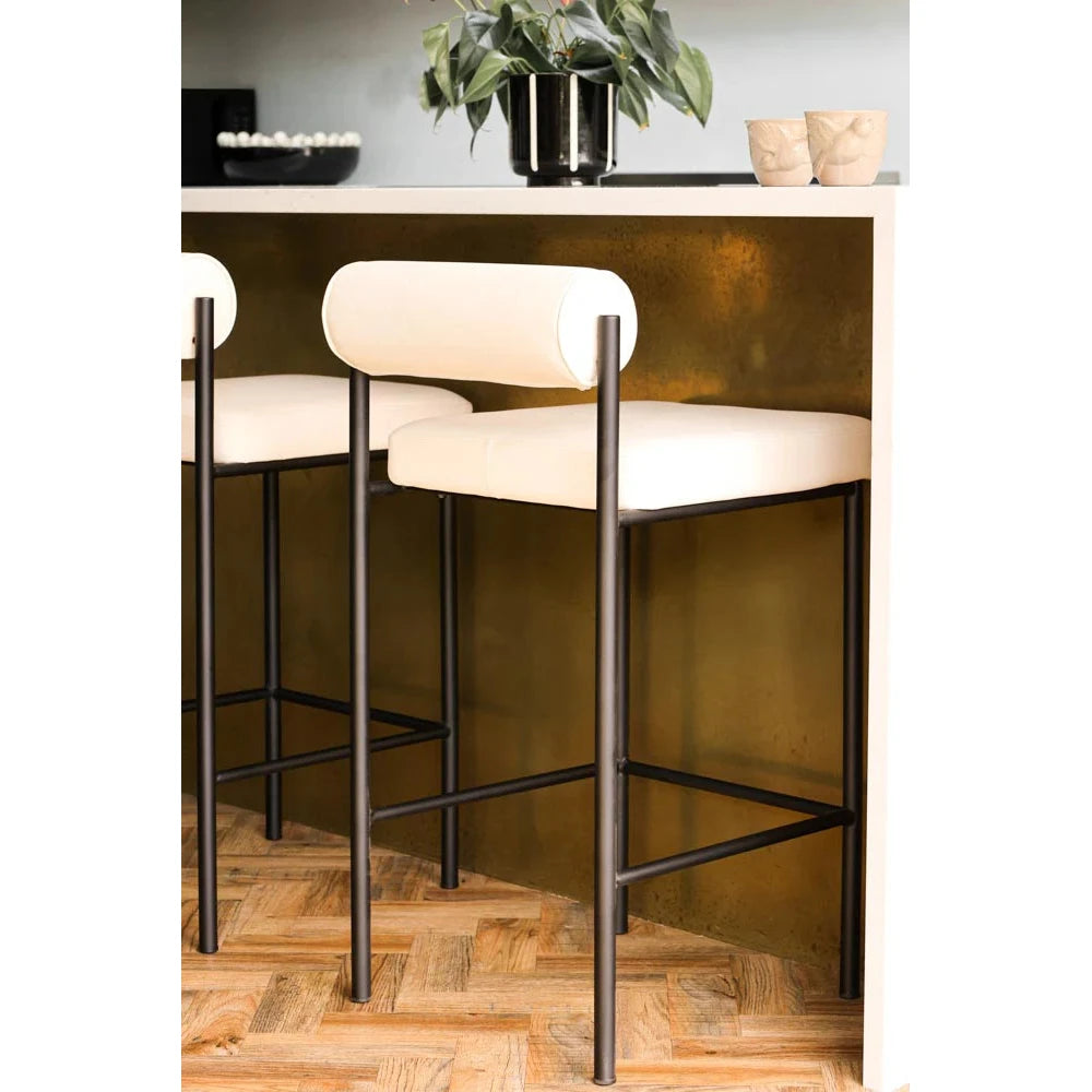 MOCHA – Rolled Back Bar Stool with Black Metallic Frame