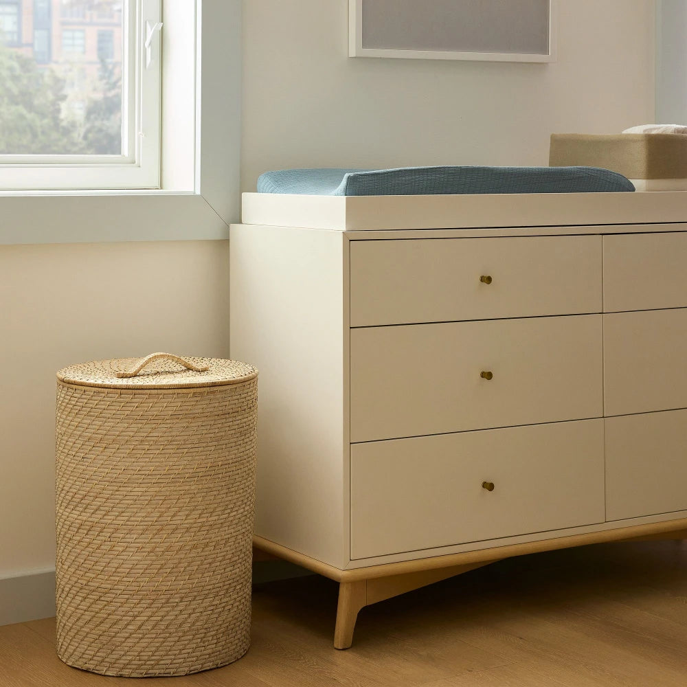 PLUME – Contemporary Design Changing Table in White & Oak Brown