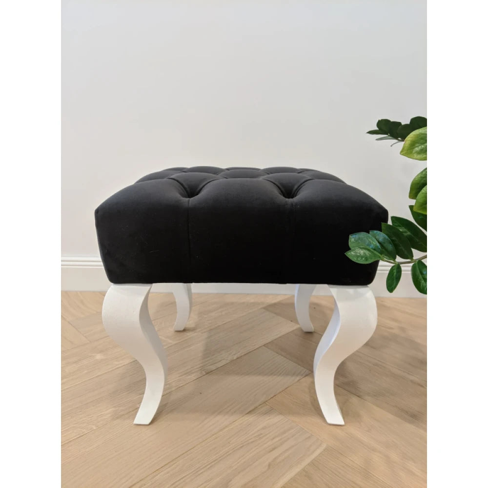 URAK – Mid Century Footrest Stool