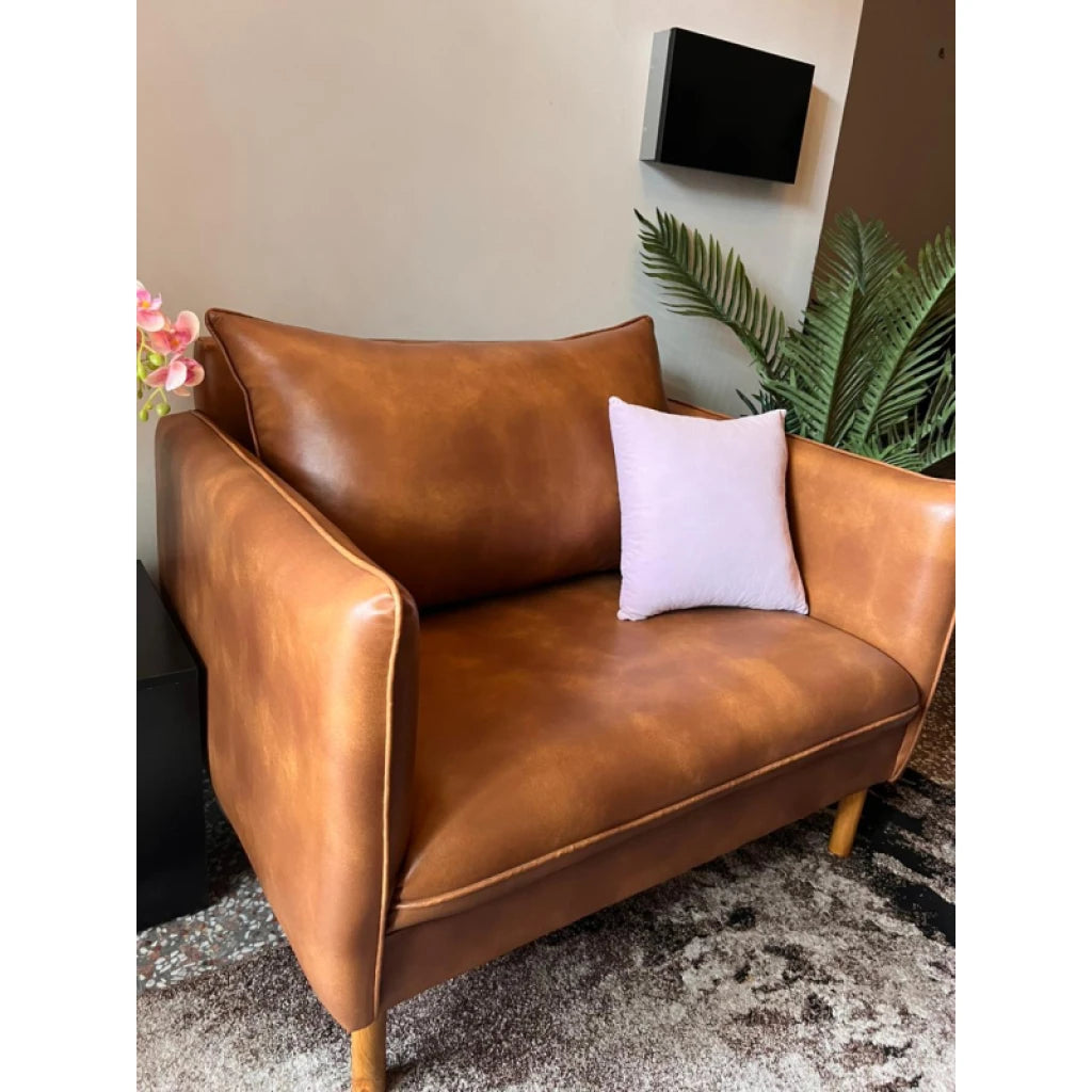 ZANTA – Wide Arm Sofa Chair in Leatherite
