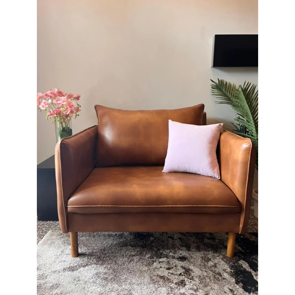 ZANTA – Wide Arm Sofa Chair in Leatherite