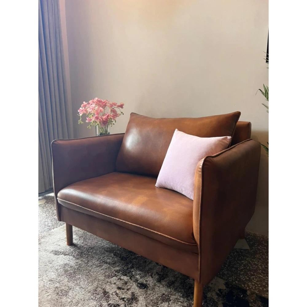 ZANTA – Wide Arm Sofa Chair in Leatherite